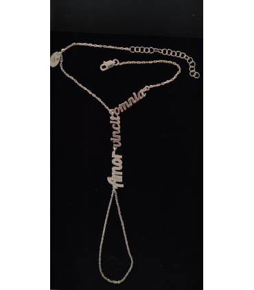 Amor vincit omnia şahmeran