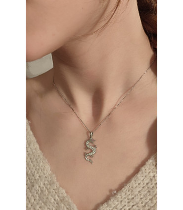 taşlı ejderha kolye